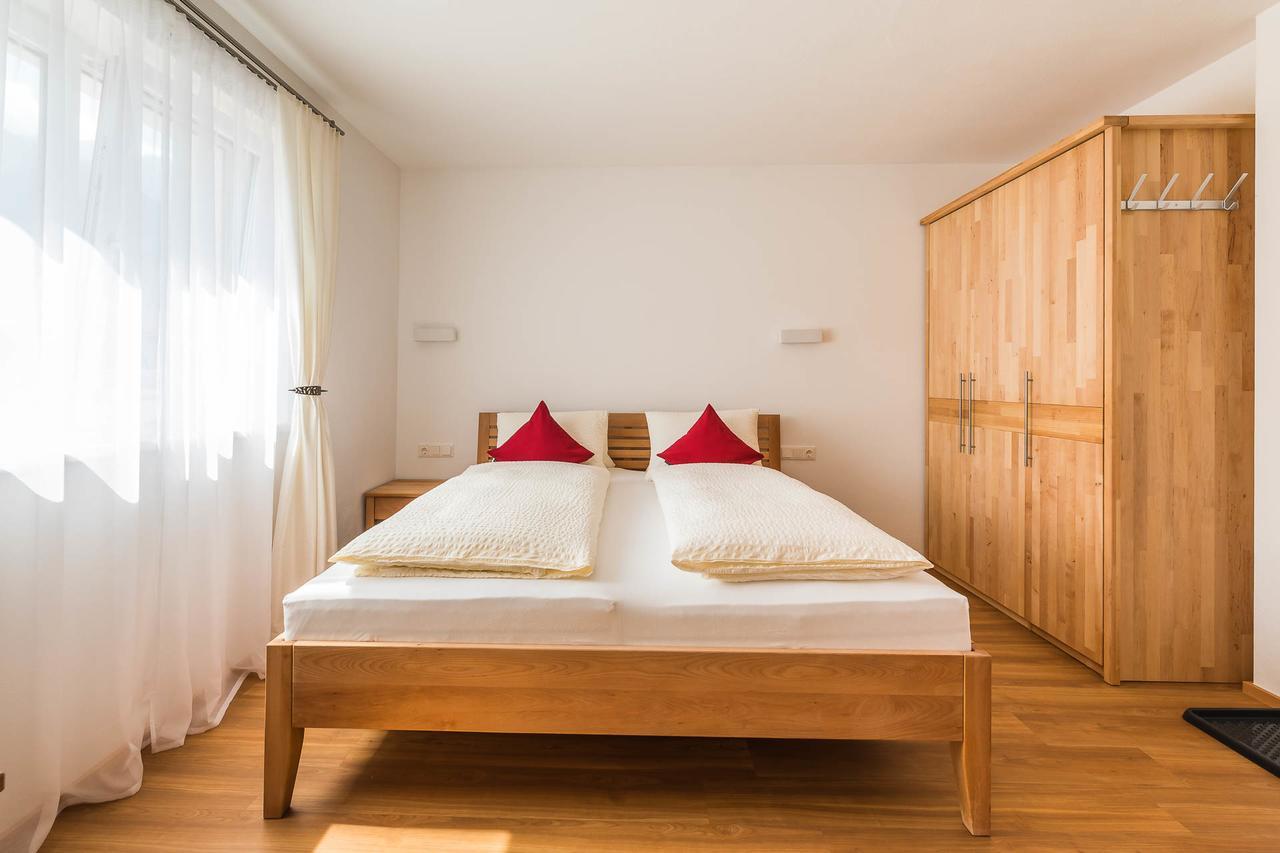 Apartment Im Huggn Fulpmes Ngoại thất bức ảnh